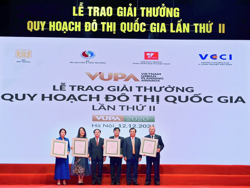 Anh 2